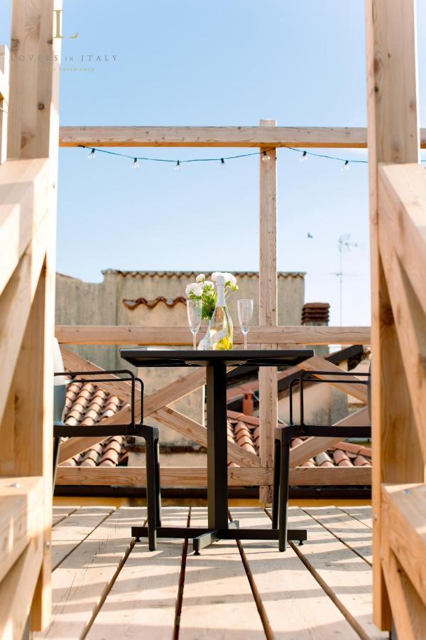 Loversinitaly Romantic Apartments - Altana And Jacuzzi Venedig Exteriör bild